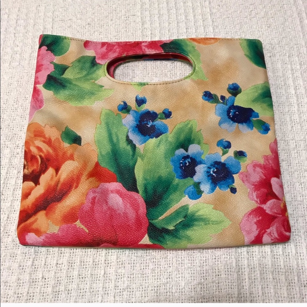 NWOT Giannini floral patterned Bag